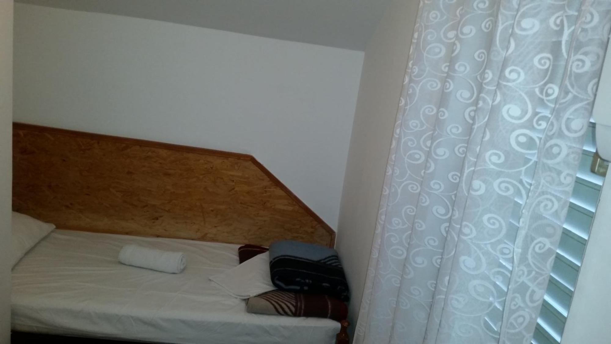 Hotel Duga Novi Sad Exterior foto
